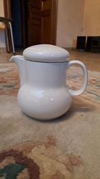 Witte koffiekan, Ophalen