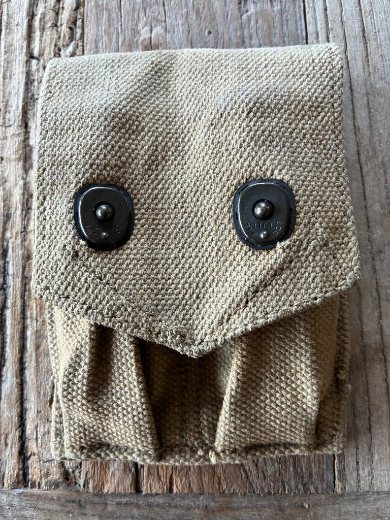 Porte-chargeurs colt 45 British made, Collections, Objets militaires | Seconde Guerre mondiale, Enlèvement ou Envoi, Armée de terre