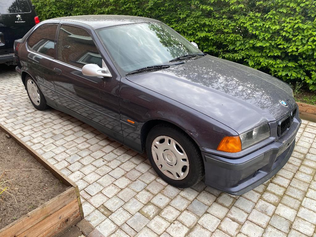 BMW E316i 1998 FINAL EDITION 101000km automaat!!!, Particulier, Automaat, Te koop