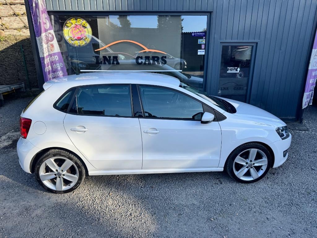 VW POLO 6R AVEC GARANTIE 1.4 Essence, Euro 5, Achat, Entreprise, Boîte manuelle