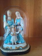 Heilige familie onder glazen stolp, Enlèvement