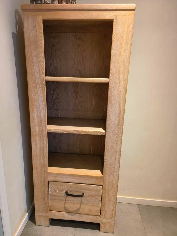 Massieve open kast boekenkast van Henders & Hazel, Huis en Inrichting, Kasten | Boekenkasten, Ophalen