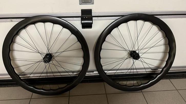Carbon 50 wave disc wielen, Fietsen en Brommers, Fietsonderdelen, Zo goed als nieuw, Ophalen