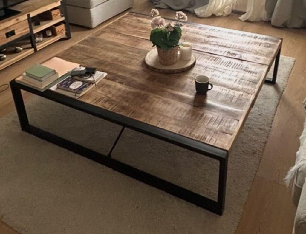 Table de salon style industriel