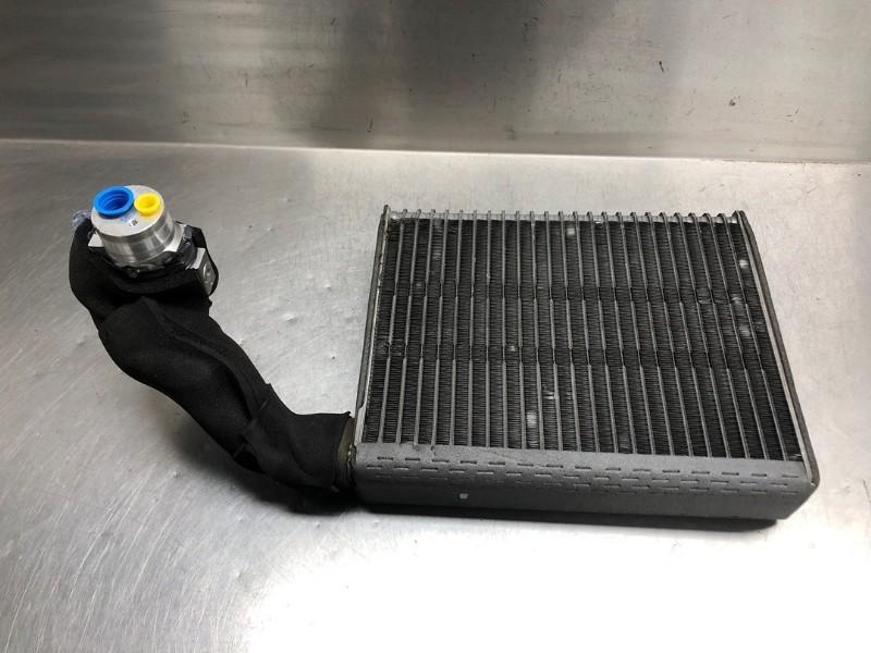 AIRCOVERDAMPER Lexus SC (01-2001/07-2010) (|09C13A7103|), Gebruikt, Lexus