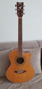 Guitar yamaha, Musique & Instruments, Enlèvement