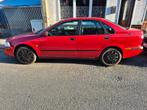 Avendre Volvo s40 année 2003 encore bonne du ct 1100euro, Auto's, Volvo, Stof, Zwart, S40, Particulier