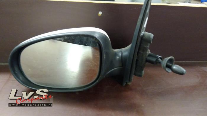 Buitenspiegel links van een Ford KA, Auto-onderdelen, Spiegels, Ford, Gebruikt, 3 maanden garantie, Ophalen of Verzenden
