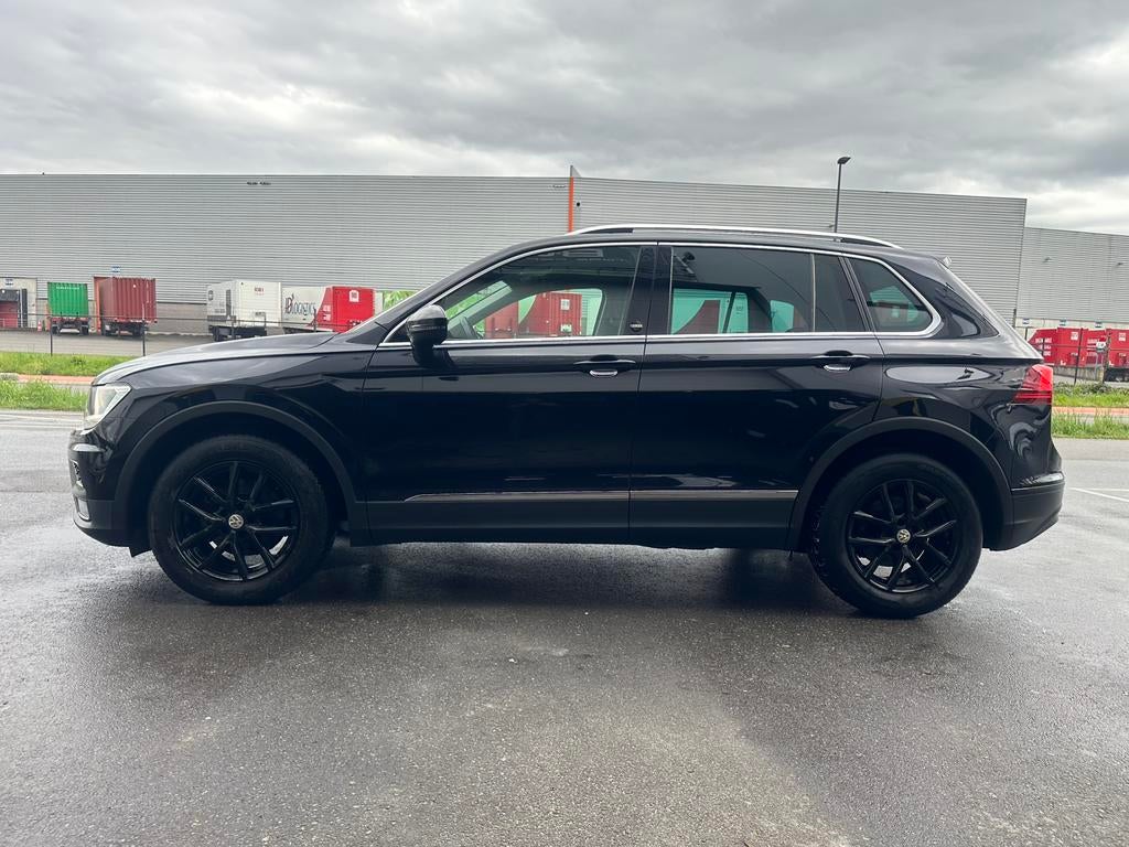 Vw tiguan*14 benz*125pk*euro6*2017*1ste eigenaar*Btwwagen, Auto's, Euro 6, Particulier, Dealer onderhouden, Apple Carplay