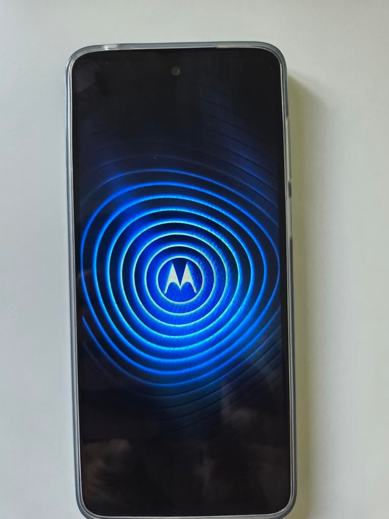 motorola g13, Ophalen, Zwart, Touchscreen, Zo goed als nieuw