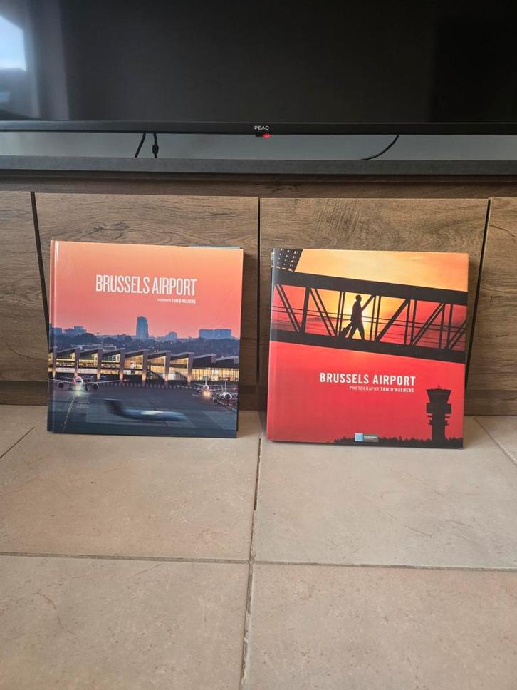 2x Brussels Airport fotoboek, Boeken, Stock en Verzamelingen, Ophalen of Verzenden
