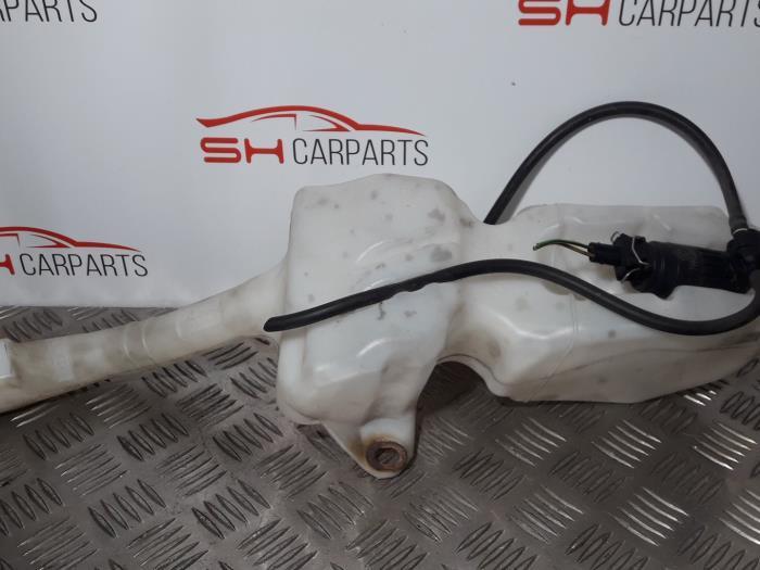 Réservoir lave-glace avant d'un Ford KA, Autos : Pièces & Accessoires, Vitres & Accessoires, Ford, Utilisé, 3 mois de garantie