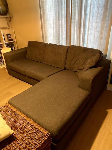 hoeksofa (gratis; op te halen met ladderlift) beschikbaar voor biedingen