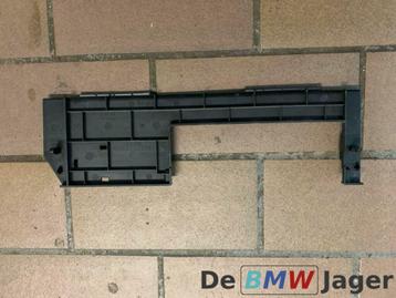 Afdekkap zekeringkast BMW 5-serie E60 E61 51167111140 beschikbaar voor biedingen