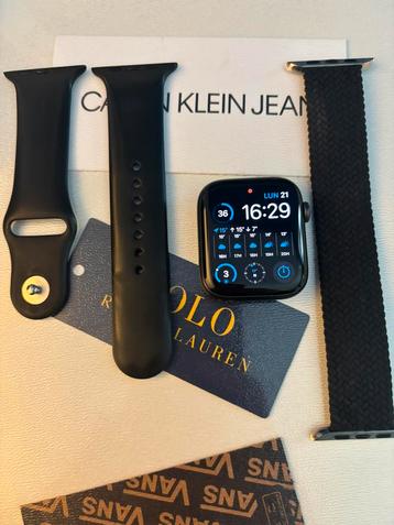 Apple Watch SE  beschikbaar voor biedingen