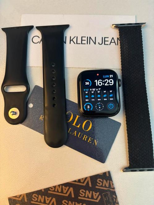 Apple Watch SE, Handtassen en Accessoires, Smartwatches, Zo goed als nieuw, Ophalen