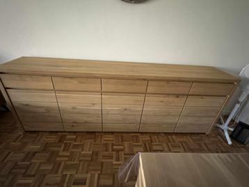 Dressoir volle eik beschikbaar voor biedingen