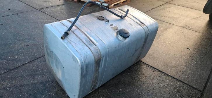 Aluminium Dieseltank/Mazouttank 580 liter MAN incl beugels, Auto-onderdelen, Vrachtwagen-onderdelen, MAN, Ophalen of Verzenden