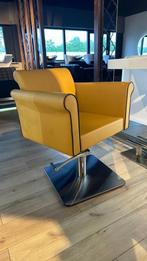 knipstoel geel kappersstoel pomp avanti showroommodel nieuw, Huis en Inrichting, Ophalen of Verzenden, Nieuw