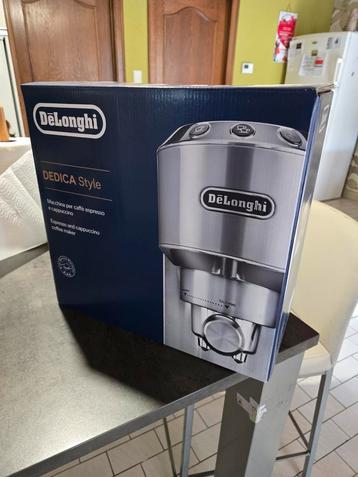 Espressomachine De Longhi beschikbaar voor biedingen