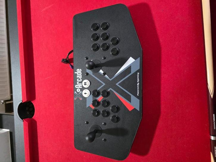 X-Arcade dual stick – Excellent état – 99 €, Games en Spelcomputers, Spelcomputers | Overige, Zo goed als nieuw, Ophalen