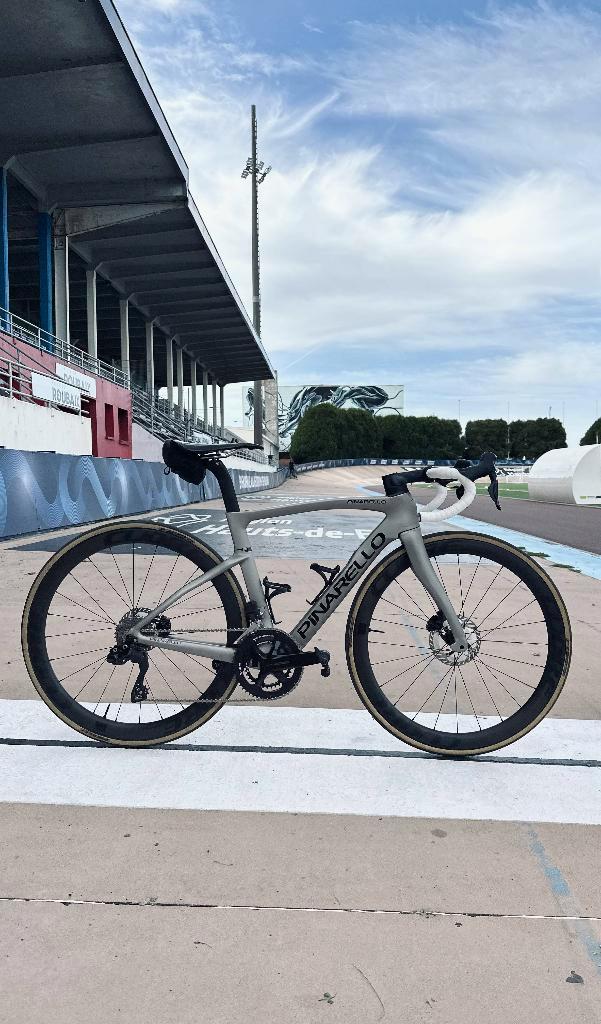 Pinarello F5 105 DI2, Fietsen en Brommers, Fietsen | Heren | Sportfietsen en Toerfietsen, Gebruikt, Overige merken, 10 tot 15 versnellingen