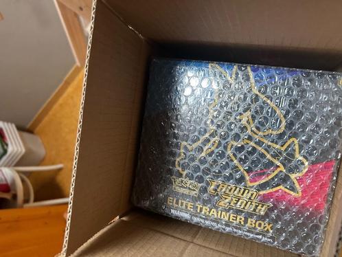 2x Crown Zenith Elite Trainer Box ETB, Hobby en Vrije tijd, Verzamelkaartspellen | Pokémon, Nieuw, Boosterbox, Foil, Ophalen of Verzenden