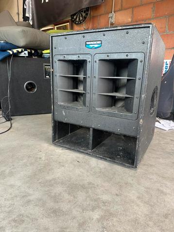 Mackie swa1801 subwoofer beschikbaar voor biedingen