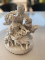 Antieken biscuitporseleinen beeld, Ophalen