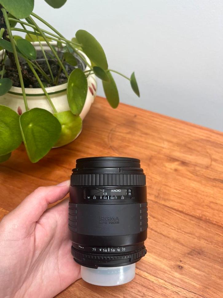 Sigma 70-210mm 1:4-5.6 multi-coated made in Japan, Audio, Tv en Foto, Foto | Lenzen en Objectieven, Gebruikt, Zoom, Ophalen of Verzenden