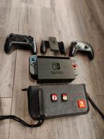Nintendo Switch + 2 controllers & 2 games, Comme neuf, Enlèvement ou Envoi