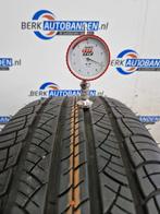 2x Michelin Latitude Tour HP 235/65 R18 110V 235/65/18 23565, Auto-onderdelen, Banden en Velgen, 18 inch, Gebruikt, Ophalen of Verzenden