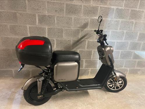GTS Elektrische Scooter Klaas A., Fietsen en Brommers, Scooters | Overige merken, Zo goed als nieuw, Klasse A (25 km/u), Elektrisch