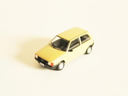 1/43 - M Atlas - Fiat Uno beige, Hobby & Loisirs créatifs, Voitures miniatures | 1:43, Neuf, Enlèvement ou Envoi