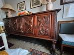 Spaanse dressoir, Ophalen