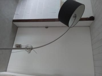 Booglamp 70 e beschikbaar voor biedingen