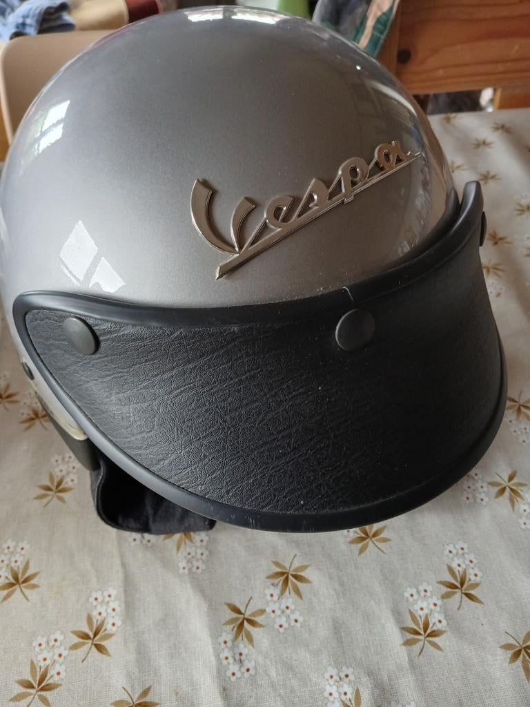 Vespa Helm maat M, Enlèvement ou Envoi, Comme neuf