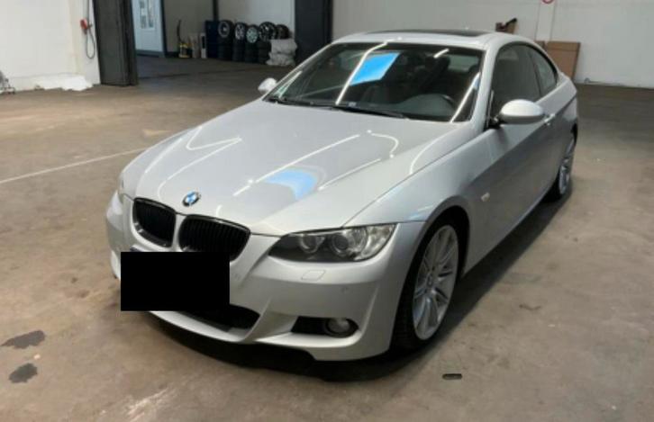 BMW 335i, Auto's, BMW, Particulier, 3 Reeks, Adaptive Cruise Control, Airbags, Airconditioning, Alarm, Bluetooth, Bochtverlichting