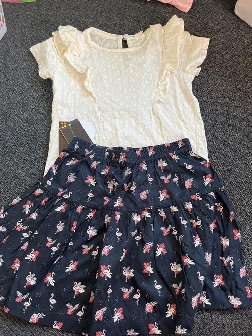 Set: nieuw rokje + t-shirt, Kinderen en Baby's, Kinderkleding | Maat 128, Ophalen of Verzenden