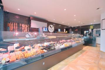 Instapklare handelswoning op toplocatie in Torhout! beschikbaar voor biedingen