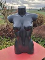 Etalage pop buste, Ophalen