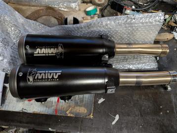 MIVV slip on Moto Guzzi V9 bobber en/of roamer beschikbaar voor biedingen
