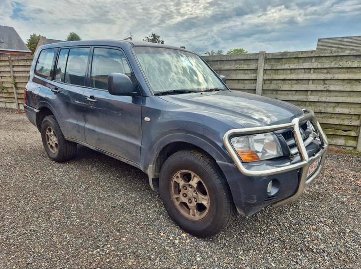 Mitsubishi Pajero 3.2 diesel / 4x4 / Lichte vracht, Auto's, Mitsubishi, Particulier, Pajero, 4x4, Airbags, Airconditioning, Boordcomputer