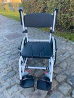 Chaise roulante percée avec grandes roues, Divers, Enlèvement, Comme neuf