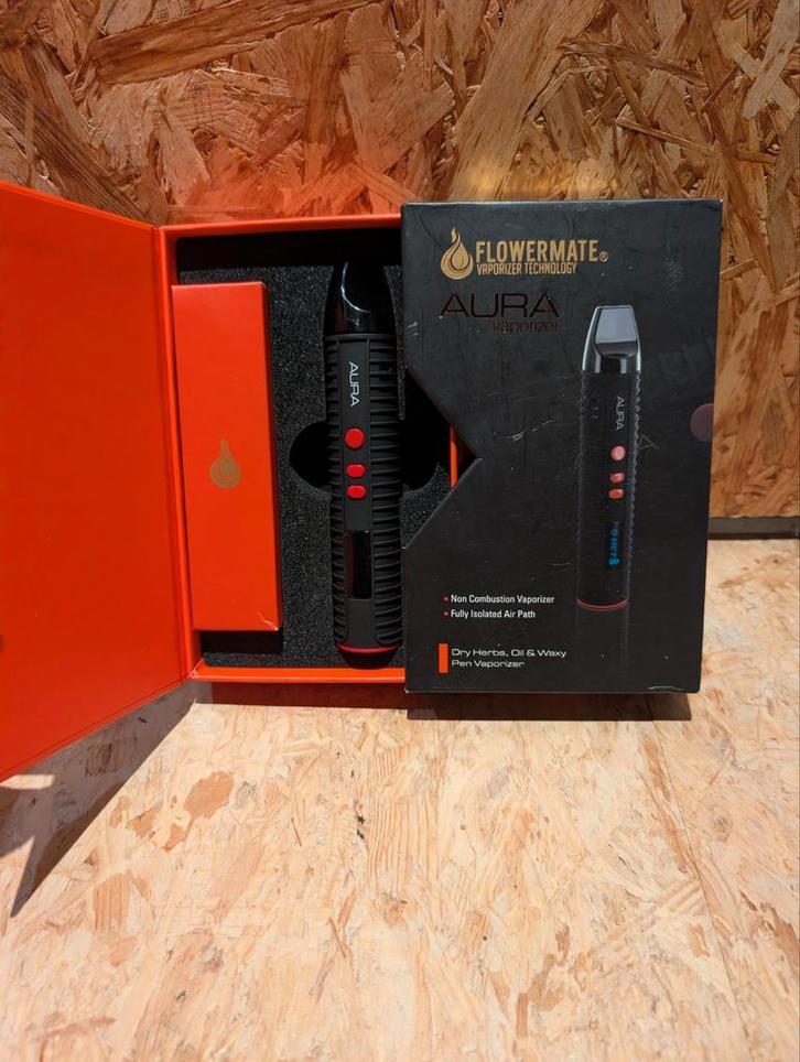 Verdamper - Flowermate Aura, Verzamelen, Rookartikelen, Aanstekers en Luciferdoosjes, Zo goed als nieuw, Ophalen of Verzenden