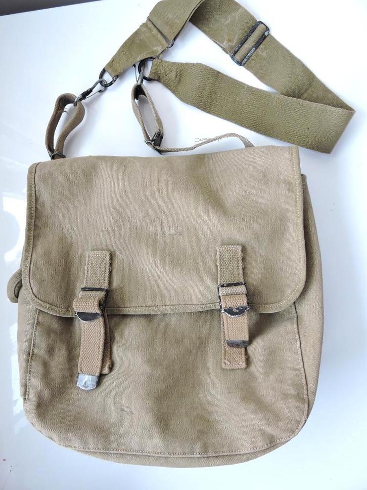 datée 1942 PARACHUTISTE AMERICAIN Musette M36, Collections, Objets militaires | Seconde Guerre mondiale, Autres, Enlèvement ou Envoi
