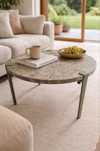 Terrazzo Ceppo salontafel, Enlèvement