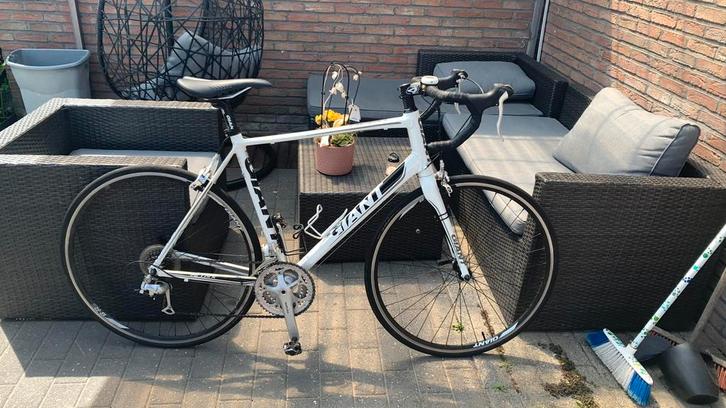 Koersfiets Giant. Zeer mooie staat., Fietsen en Brommers, Fietsen | Racefietsen, Ophalen