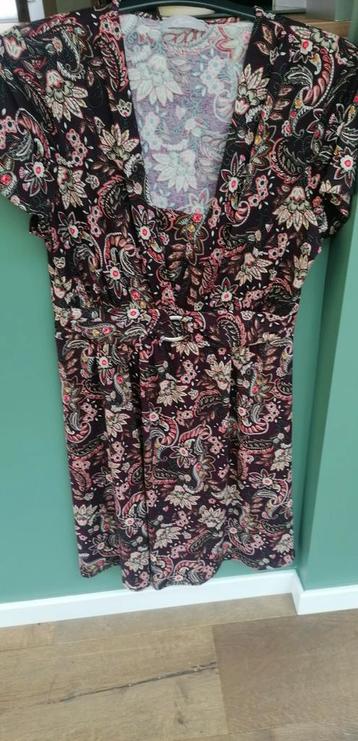Robe /tunique fleurie cassis collection  beschikbaar voor biedingen