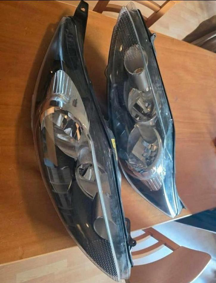 Koplampen Ford Fiesta (2009...etc), Auto-onderdelen, Verlichting, Ford, Gebruikt, Ophalen of Verzenden